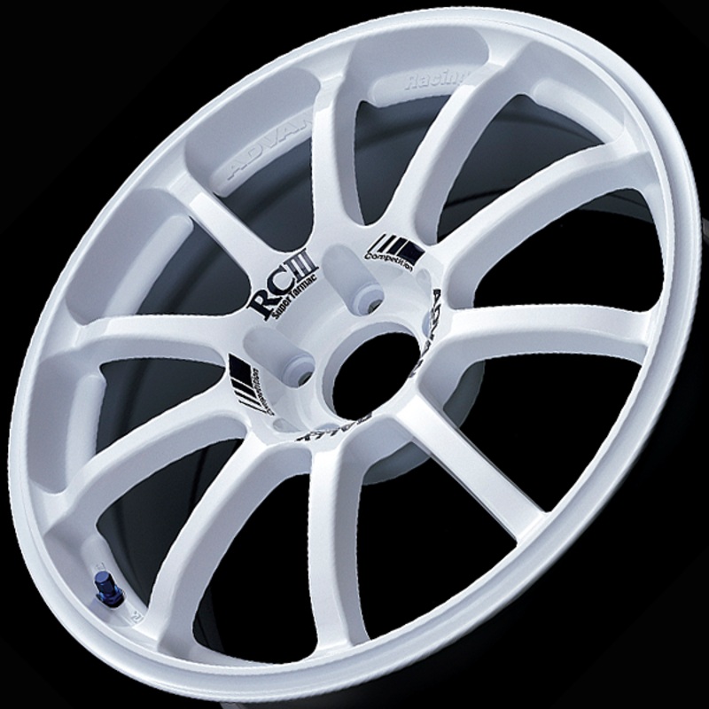 Advan RCIII Alloy Wheel – 17×8 ET38 5×114.3 White
